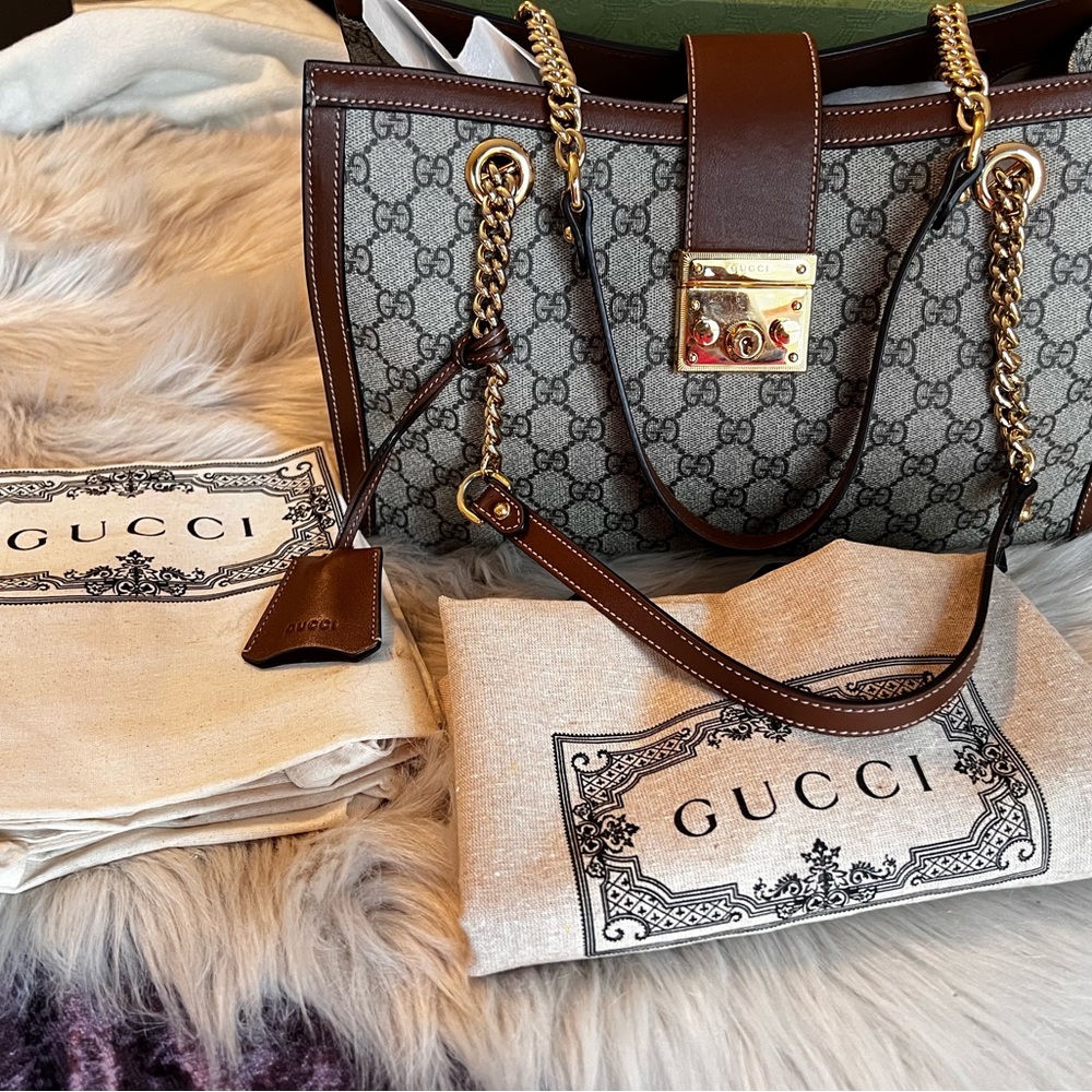 Gucci Padlock Medium Shoulder Bag.
